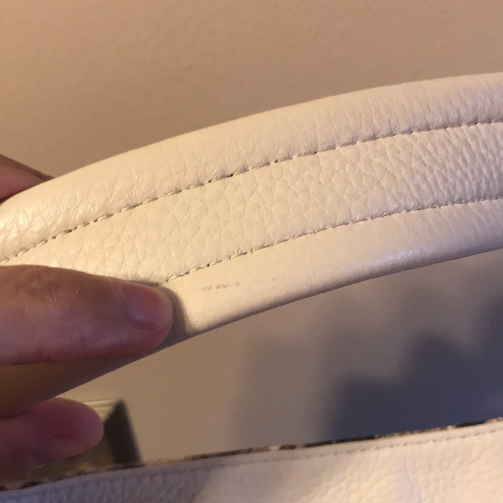 MK shoulder/crossbody ๐ - Picture 16 of 16